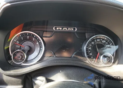 2020 Ram 1500 Laramie z USA, uszkodzony, nr VIN 1C6SRFJT8LN120900